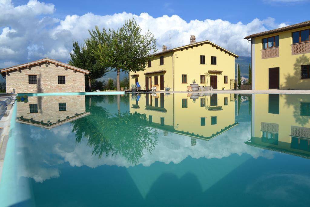 Agriturismo Villaggio Green Montefalco Phòng bức ảnh
